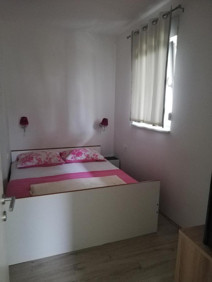 Apartmani Andrea Promajna Exterior foto